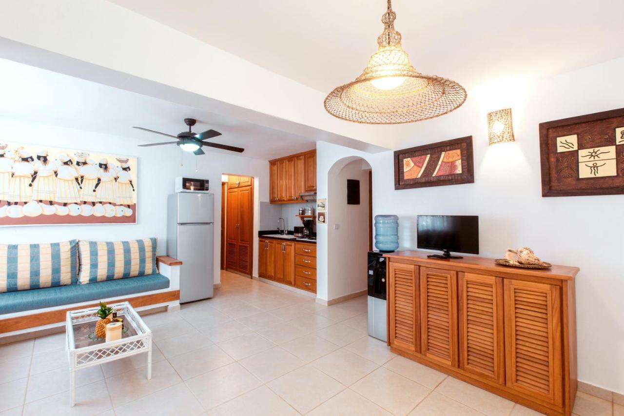 Tropical Villas At Los Corales Beach - Caribbean Rentals Fzco Punta Cana Eksteriør billede